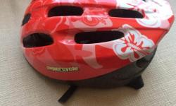 Super cycle red helmet. Suitable for ages 3-5years old.