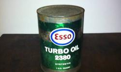 Esso turbo oil 2380 synthetic 1 US quart. reads on back you can depend on Esso aviation products . Caution: avoid spillage on all insulation , plastic , rubber and paints. This lubricating oil is not interchangeable with and should not be mixed with any
