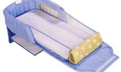 The First Years deceptively simple Close & Secure Sleeper allows you to feed, soothe, monitor, and bond with baby in the comfort of your own bed. Meant to be used from birth until baby rolls over or pushes up on their own, the sleeper is anchored to your