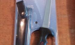 2 fishing filet knives, new in package