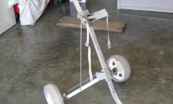 FOR SALE GOLF CART NOMAD LITE BRAND - NEEDS LOWER BAG STRAP OTHERWISE GOOD CONDITION - SEE PIC FOR DETAILS. PRICE $ 10.00