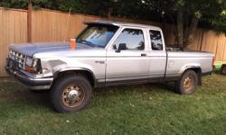 Make
Ford
Model
Ranger
Year
1992
Colour
Silver
Trans
Automatic
Runs strong, new brakes, 4x4 works great, ding on the drivers side fender can see in the picture, the trannys alittle tired 1000$ obo
Text or call at 2505085672