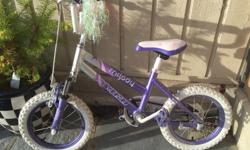 Comes with training wheels as pictures.
Well looked after.
$50 Ono.