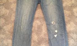 light Guess Jeans for very cheap