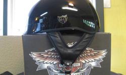 CLASSIC CRUISER GLOSS BLACK HELMET
SIZE - SMALL
IN GREAT SHAPE LESS THAN 1YR OLD
 
ONLY $125.00
 
905-380-6675