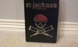 jack*ss complete season 1 box set
asking $15.
(4 discs)