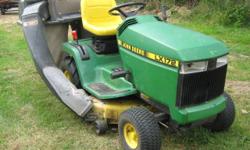 John Deere LX172 tractor lawnmower
14 hp industrial engine
New tires
New drive belt
2 bagging system
Good heavy duty machine
Will handle big jobs