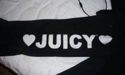 JUICY COUTURE SWEAT SUIT
NEVER WORN, NO TAGS
SIZE MEDIUM (FITS A LITTLE SMALLER)
HAS THE JUICY WITH HEARTS ON EITHER SIDE DOWN THE SIZE OF THE PANT LEG AND ARM