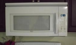 White 30" Kenmore self-clean stove
3 years old, in like new condition
Phone only NO E-MAILS please