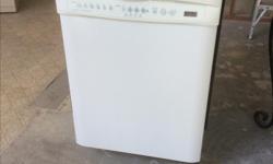 Kenmore Elite Dishwasher. Working order.
Contact by email-cigilltravel@gmail.com