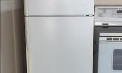 $100 obo
White Kenmore fridge. 12 years old. Works great. Nothing broken.