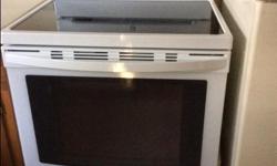 Serious Inquiries Only
Asking $900 - No Taxes
Can discuss delivery (in Regina)
Purchased stove in April, 2016 but will be renovating kitchen and want to purchase a slide-in range
Kenmore Self Clean True Convection Smooth Top Range
White in color with