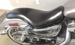 Like new La Pera King Cobra seat.
Came off a '09 Harley 883 XL Custom but should fit many different models.
Will give you a bit more legroom than a stock seat.
Will consider trading for a solo seat for a wide tank Sportster.