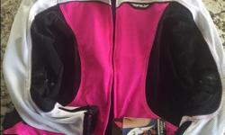 Brand NEW never used Ladies XL Motorcycle Jacket bought online doesn't fit comes with liner!