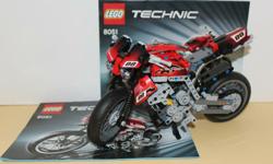 LEGO Technic 8051 Motorbike from 2010. Contains over 450 pieces. Instruction booklet included.