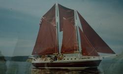 $20,000 - located in the Gulf Islands BC
45' Top Sail Schooner. Built in 1960's. LIVE ABOARD. Hot water shower. 4 cylinder diesel. Sleeps 6 - Aft double bedroom. Two diesel heaters.
Hull construction: framed with yellow cedar, planking fir, covered with