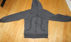 Selling lululemon hoodie size 8 smoke free ,pet free home no holes or tears euc .$30 pickup in embrun or could meet in the walkley road area.
