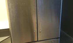 Like new Maytag fridge French doors, bottom, drawer ,water & ice