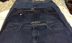 3 pair mens jeans, size 44 waist 32 leg and 1 pair 42 waist 30 leg
thanks for looking