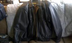 mens large daniel leather jacket mint conditon