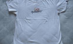 New Quiksilver white short sleeve T-shirt. It is brand new without the tags. It is a size large. Small print on front and shirt and larger version of same print on back.
Please have a look at the list of my other ads by clicking on the "view seller's