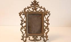 For 4 x 6 photos.
Very unusual antique cast iron picture frame.
 
Gold ornate classic elegant rich character antique vintage frame picture wood beautiful victorian large small medium round
oval rectangular square framed edwardian trim early traditional