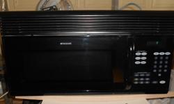 Black Frigidaire Over Stove Microwave
1500 watts
30" w x 14" d x 15 1/2" h
Optional two-position rack included