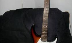 Peavey Guitar
Peavey Guitar Case
Amp
Guitar Cord
Contact @ (613) 938-0874