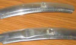 Polished mini aluminum Fenders for a road bike
in very good condition
...NO that is not a dent in the nearest one
about 12 inches long
$20
Email or call ANY time, including evenings, Sunday and holidays, 604-800-2104 (Kelowna)