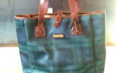 Large Ralph Lauren tote bag in good condition. Go green in style.
This ad was posted with the Kijiji Classifieds app.