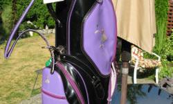 excellent shape, purple and black patent vinyl design. see photo