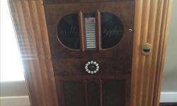 Professionally restored, including amplifier !!!!
12- 10" albums included
Fine Art Deco JukeBox !
Serious Inquires only - NO TRADES - LOW BALLS - s
Will set-up a private appointment for viewing.