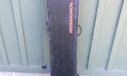 EUC Rossignol snowboard plus bindings and bag $200 61 inches (5 ft)