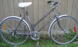 Sears - Free Spirit - Antique Cruiser - tall frame with 26" tires
This bike, like all the bikes I have for sale, has been checked, cleaned and repaired front to back including wheel straightening. You are getting a restored bicycle that should last a long