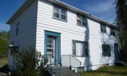 These lovely 3 bedroom river front properties are available for rent. They come completely furnished and even includes towels, pots and pans  and bedding. Located in Peace River?s south end, these units come fully renovated! You may rent a single room, or