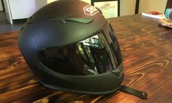 Shoei RF-1100 matte helmet. Size large.
Tinted and clear visor, aswell as bag. Good condition, a couple small scuffs, never been dropped. Fits is closer to a medium.
