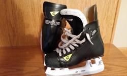 For sale: Graf G735S SUPRA skates size 3 1/2. Used only 1/2 of a season and was too small - excellent condition. Paid $325.00 - asking $180.00.