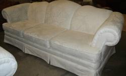 Sklar-Peppler White Fabric Couch - Item#5613
Please ask about matching loveseat for $99.
Width  Depth  Height 
94 35 34 (in.) 238.76 88.9 86.36 (cm)
Item#:5613
***********************
You can check if items have been sold or still available by inputting