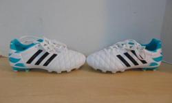 Soccer Shoes Cleats Ladies Size 5 Adidas 11Nova White Teal NEW
PRICE IS FIRM.
Payment choices are: Debit, Visa, M/Card and Cash
PLEASE CLICK ON THE WEBSITE LINK AT THE BOTOM OF THE USED VICTORIA AD. YOU VIEW OUR ENTIRE STOCK Of ITEMS IN THE TEAM SPORTS
