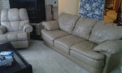 HAVE SOFA / CHAIR / LOVESEAT
 
COLOR BEIGE
 
LEATHER
 
ASKING $500 FOR THE 3 PIECES
 
 
VERY GOOD CONDITION
 
CONFORTABLE
 
LOCATED BACON HILL
 
 
MARIE (780) 788-7451