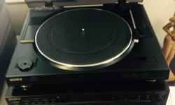Sony stereo full automatic turntable system PS-LX250H
Barely used