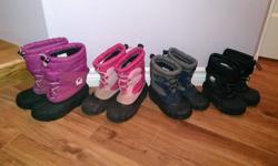 Nice and warm Sorel snow boots for kids
Dark Pink size 4 girls
Lighter 2 tone Pink size 3 girls
Blue and Gray size 13 boys
Black size 11 boys
Boots have only been worn 1 winter and are still in great condition
25$ each