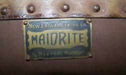 Antique MAIDRITE steamer trunk