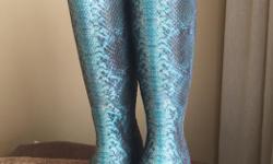 Sz 5 Woman's purple and turquoise snakeskin print boots. Worn once before they were too small on my daughter, in excellent condition. They have been in storage since last winter.