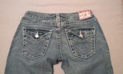 True Religion bootcut jeans
Size 27
Great condition