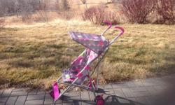 A like-new three year old stroller hardly used at Grandma's house. It has a sun shade that can flip to the back if you don't want to use it. It was outside only for these pictures.
We are in Regina a couple times per week for convenient pick up.