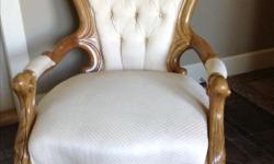 Victorian style chair
Excellent condition