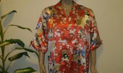 Downsizing, make an offer on the vintage Lingerie, this is a beautiful short silk Japanes Robe, size M in very good condition, selling the Robe for $6
> click on * View seller's list > check out my other ads!
> Visit *** My unique Shop ***
I'm Open:
