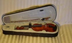 This is a brand new violin suitable for 5-7 years old students. It comes with carrying case, bow and rosin.