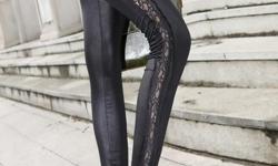 Wetlook Lame Lace Side Panel Leggings. New, unworn, with tags.
Color black
Size S/M